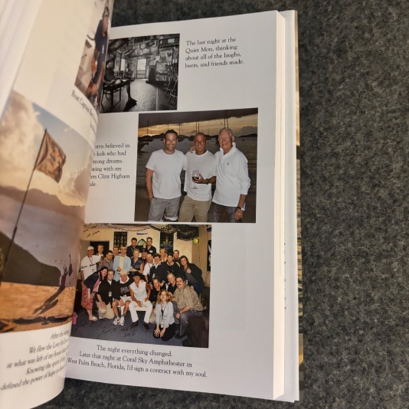 KENNY CHESNEY Heart Life Music SIGNED New Book - Picture 7 of 9